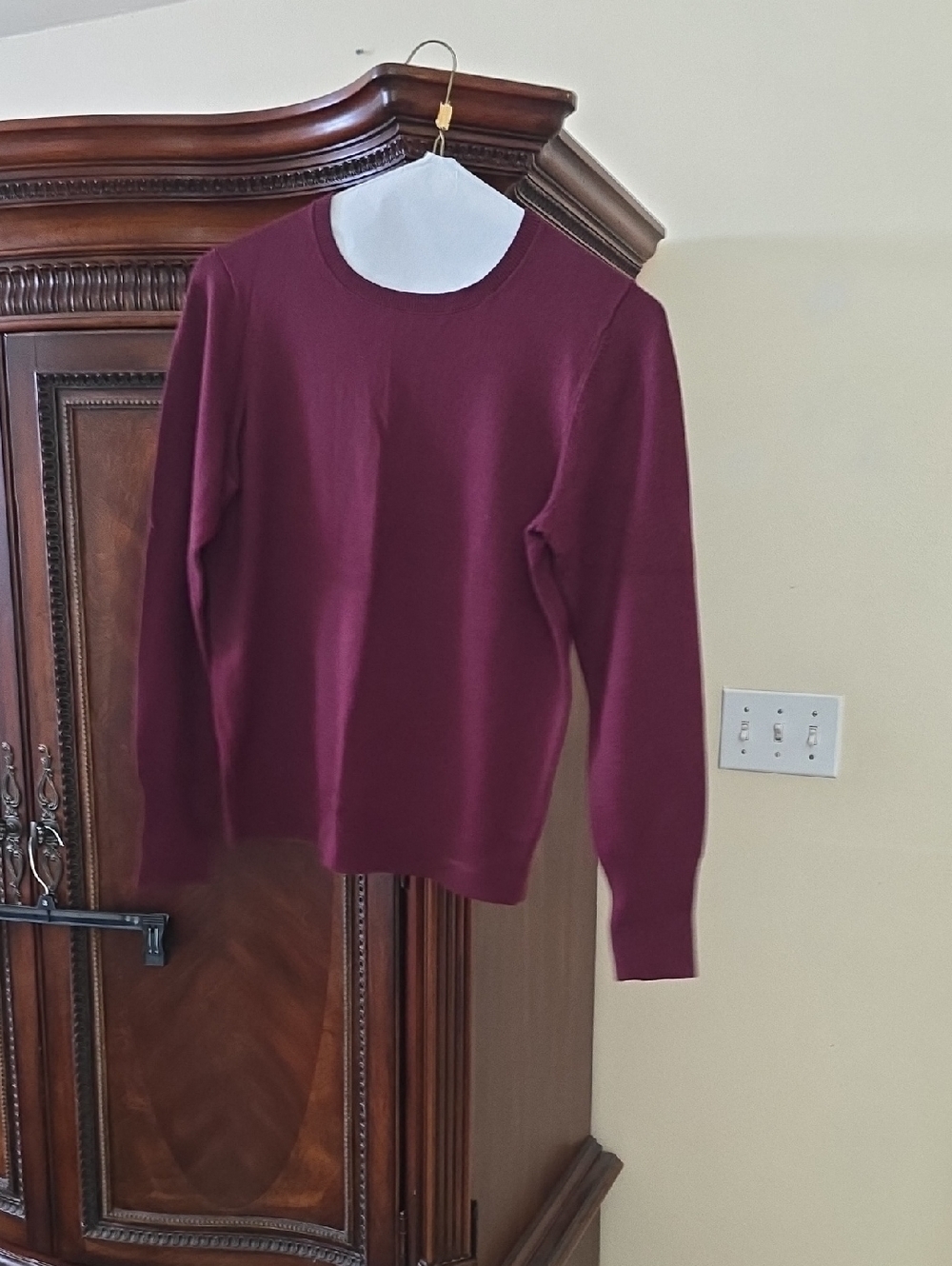 Ann Taylor Women's Crewneck Sweater - Burgundy